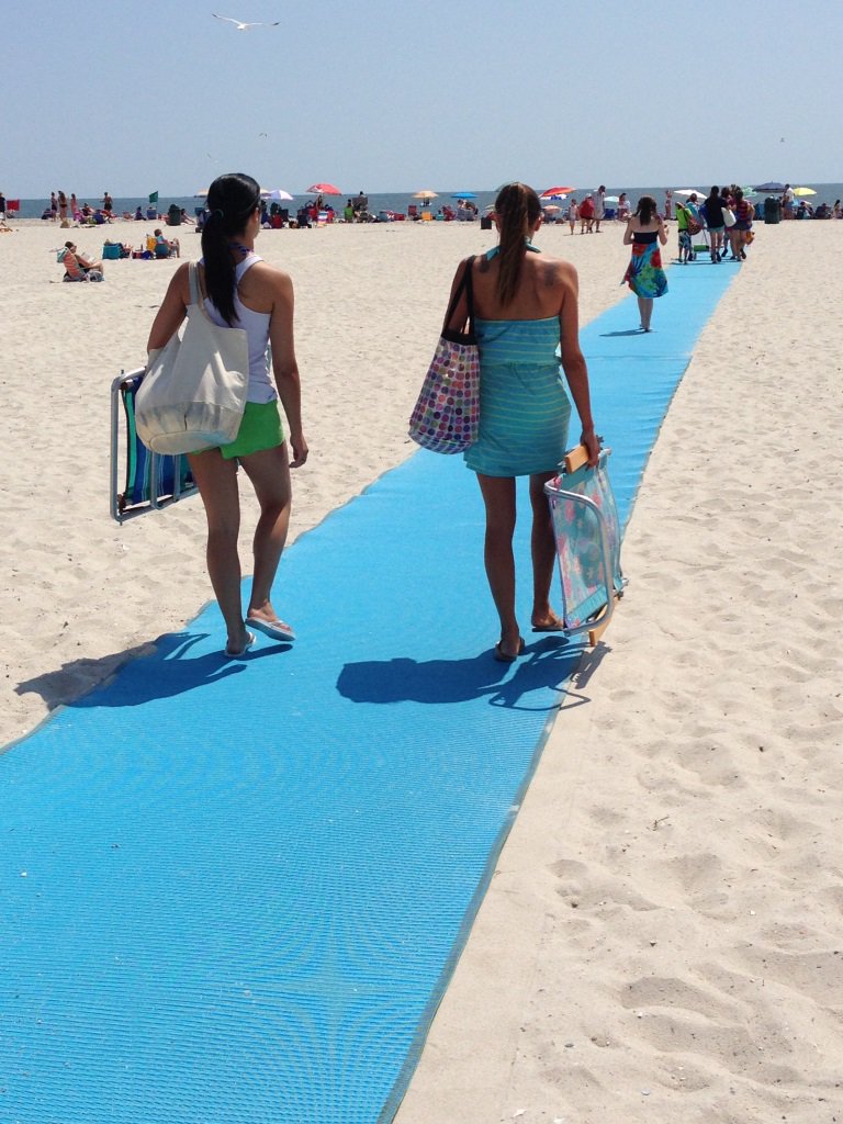 AccessRecLLC's tweet photo. @MrDither Let us know which beach this is so we can share some of our information &amp; help make your family beach look like this! #AccessRec https://t.co/d5YOY4mKCl