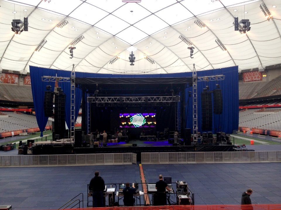 KederSolutions's tweet photo. Another standing ovation for @MtnPrds for their #Keder Stage Beauty!
#stages #DoubleFlapKeder #SingleFlapKeder #KederRail https://t.co/4zF2CxmUeY