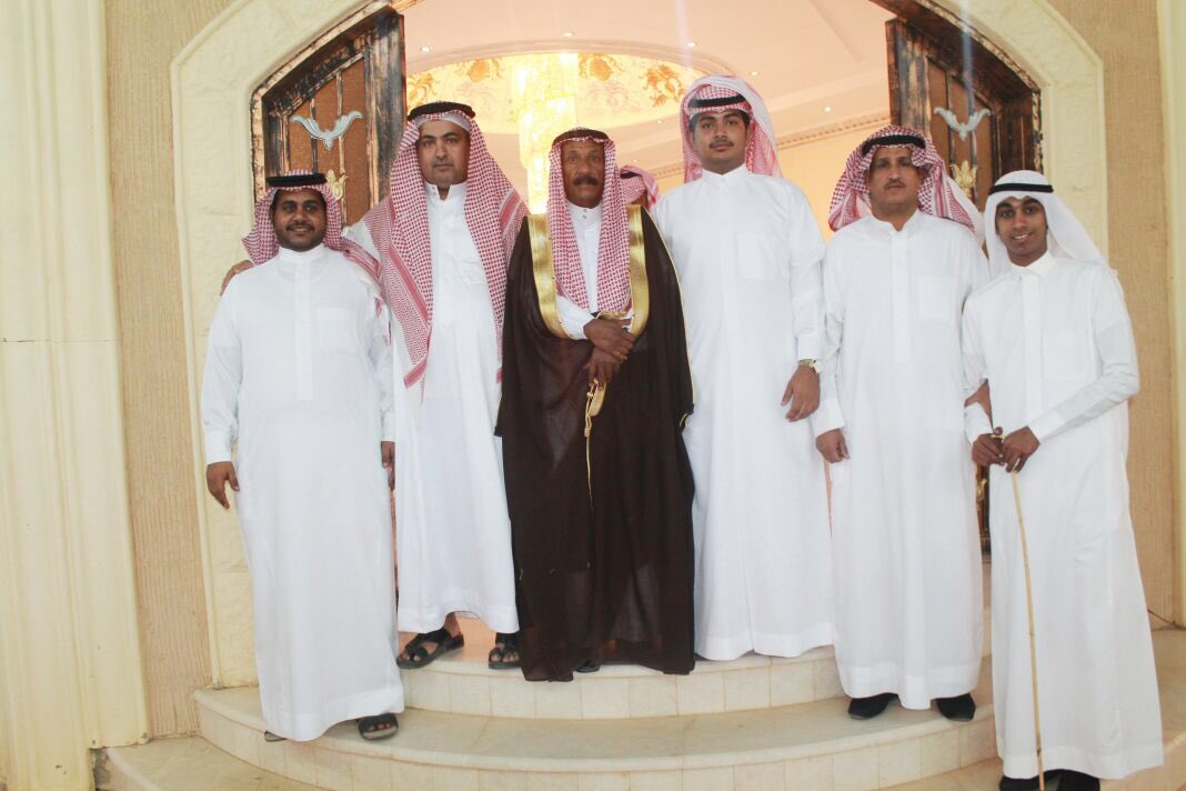 ahmdsalem9's tweet photo. احتفال ذو سليم بقصر السالمية بالقصيم يوم الجمعة الموافق 11/2/1438هـ https://t.co/vxWTwe5JhG