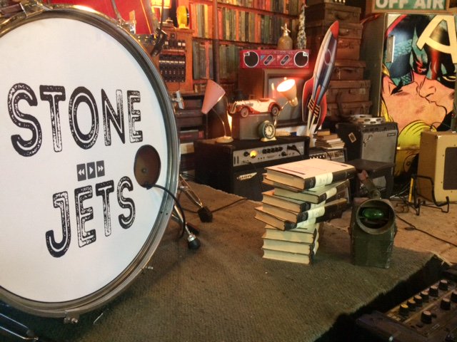 We are warming up with the <a href="/StoneJets/">Stone Jets</a> right now. Loving their sound! #music #band #theseguysrock!