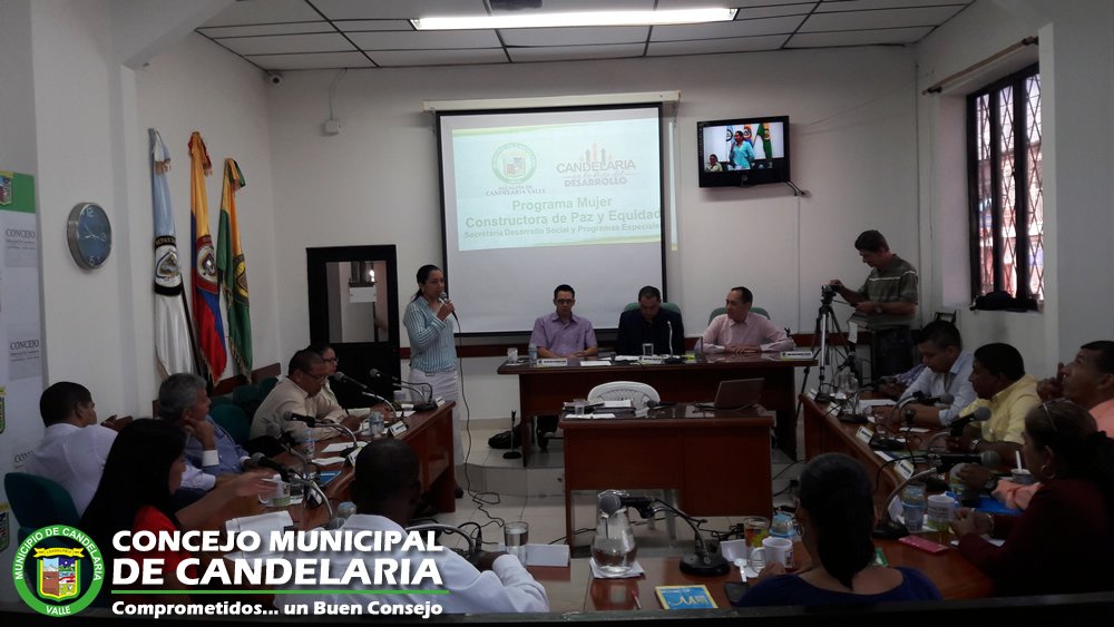 ConcejoCande's tweet photo. En Sesión de hoy se contó con las intervenciones de los funcionarios de la Alcaldía Municipal  YURID MARCELA MORA y GERMÁN ANDRÉS CHAVEZ. https://t.co/wpWHtEisfy