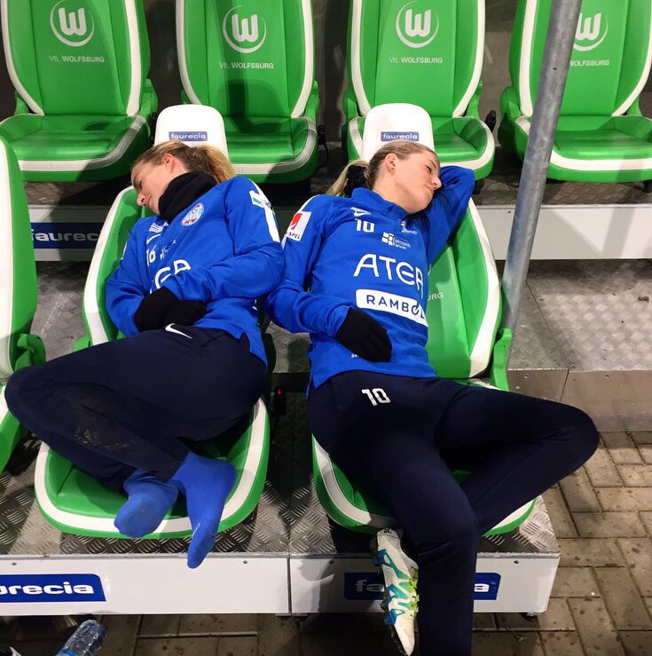 Took a nap at the stadium today. Hot and comfy seats, Danke Wolfsburg! Bis Morgen ;) 