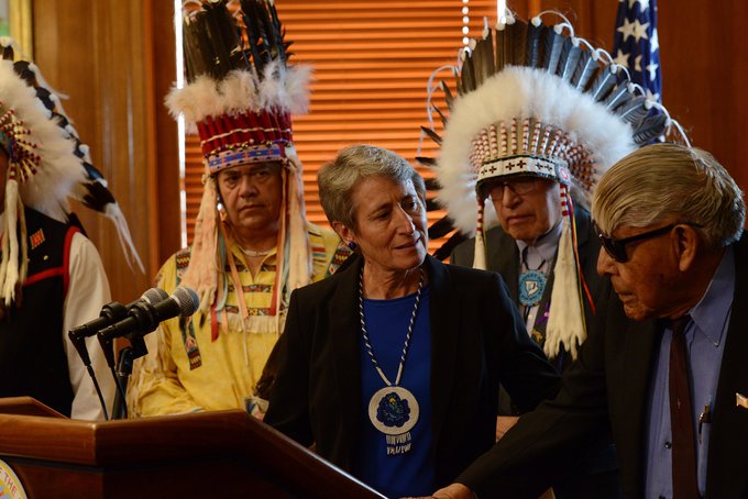 Voir l'image sur Twitter