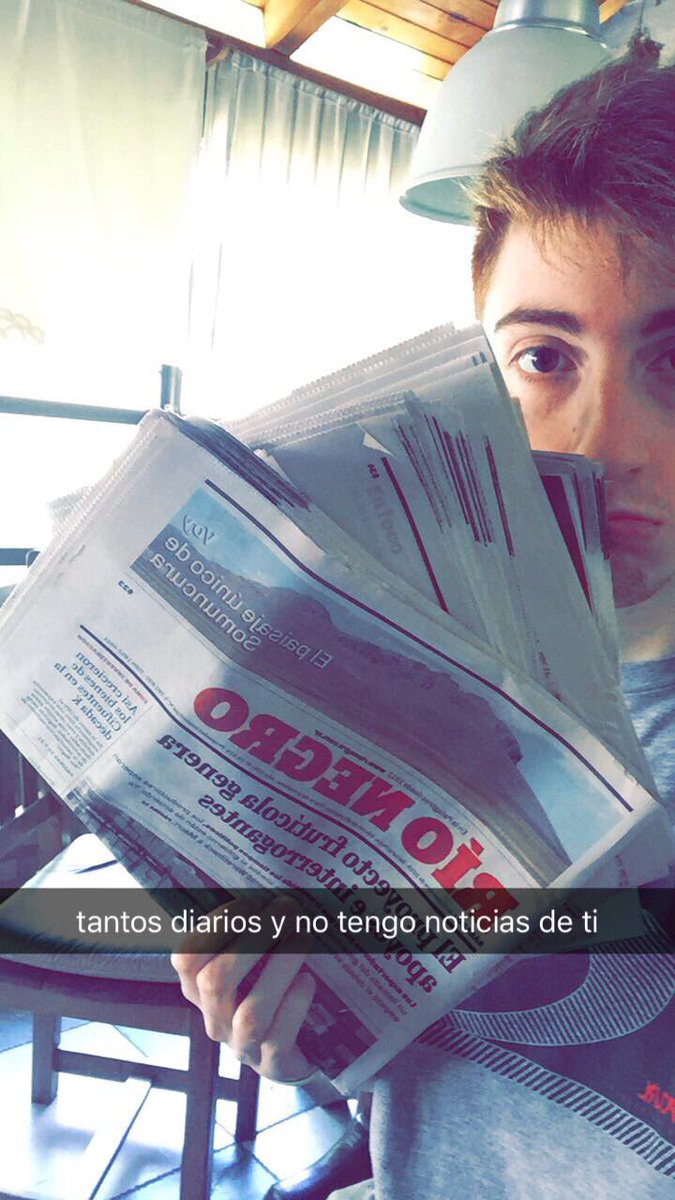 santibacigalup's tweet photo. cuando te dejan en visto https://t.co/ivmAOuqStk