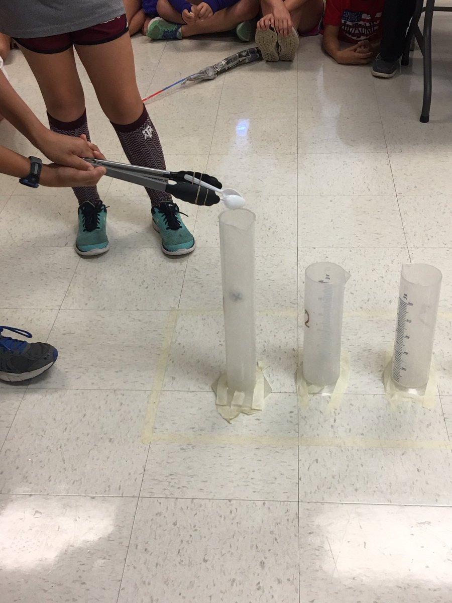 Julie_Draper103's tweet photo. DI teams rock creativity and problem solving! #CErockskindness https://t.co/JTKO33hJmZ