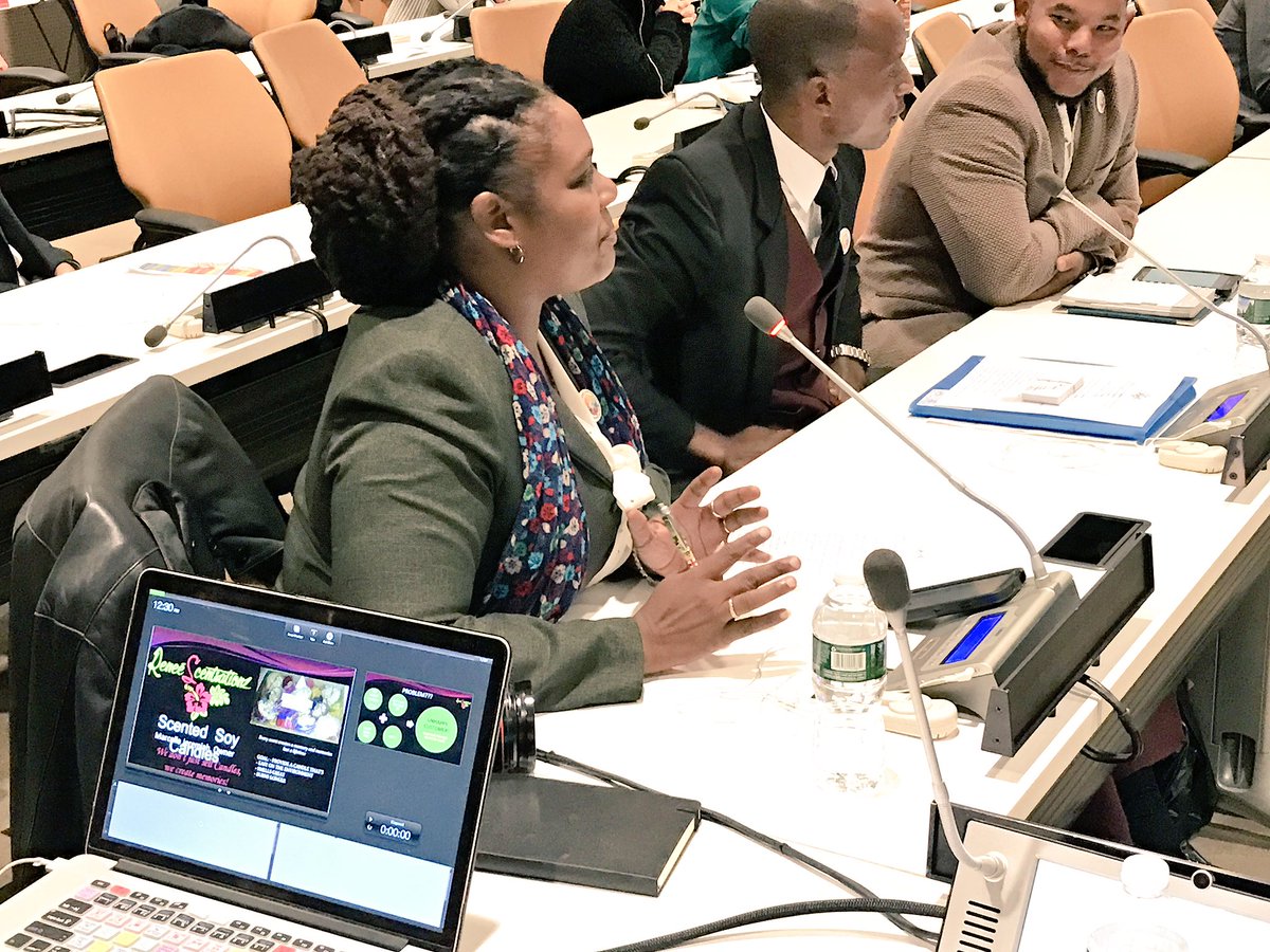 GLCIntl's tweet image. Caribbean Entrepreneurship Challenge co-winner Marcella Jeremiah presenting her business, Reneescentsationz #GLCattheUN2016 #startup