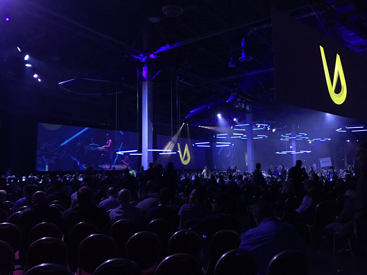 Commtech Design (@commtechdesign) on Twitter photo Autodesk University Day 2 is happening now! Excited for this keynote about new tech and product innovation. <a href="/autodesku/">Autodesk University</a> Autodesk University Day 2 is happening now! Excited for this keynote about new tech and product innovation. <a href="/autodesku/">Autodesk University</a>