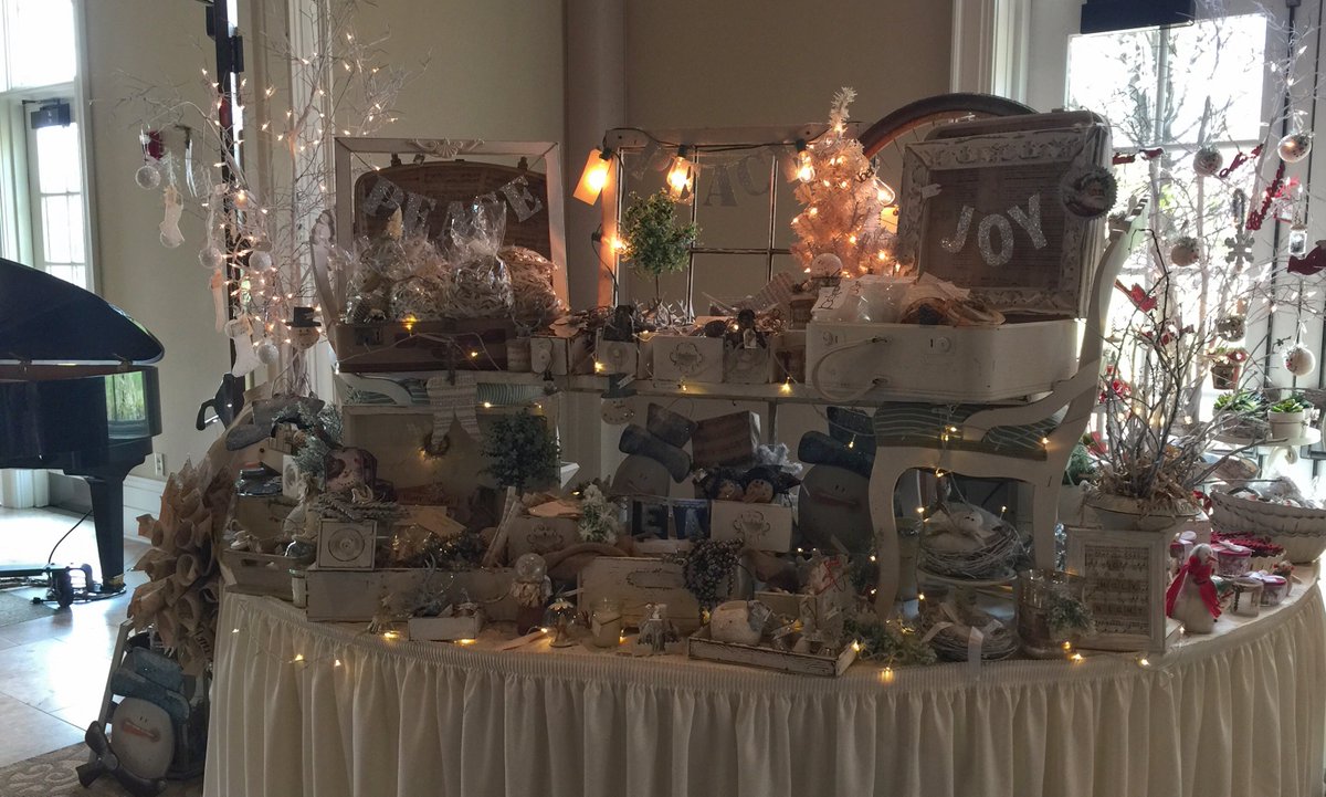 We're finishing our set up for The Merry Marketplace shopping bazaar today from 4-8 in Pinnacles Grand Ballroom! FREE ADMISSION!!