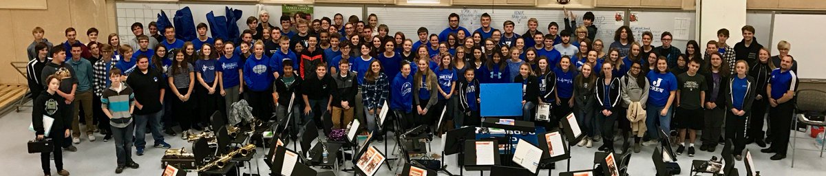 Springboro_Band's tweet image. From the Springboro High School Band:
Our thoughts go out to the community and students of Castle High School
#weareallcastle #singforsophie