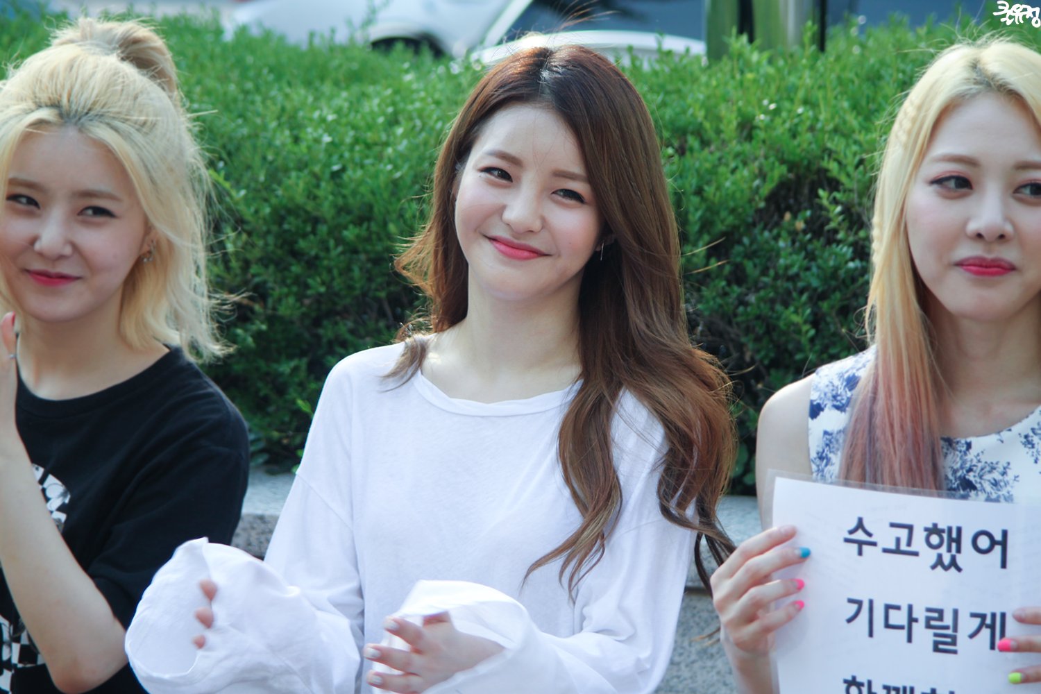 a on twitter nam yujeong brave girls a on twitter nam yujeong brave girls