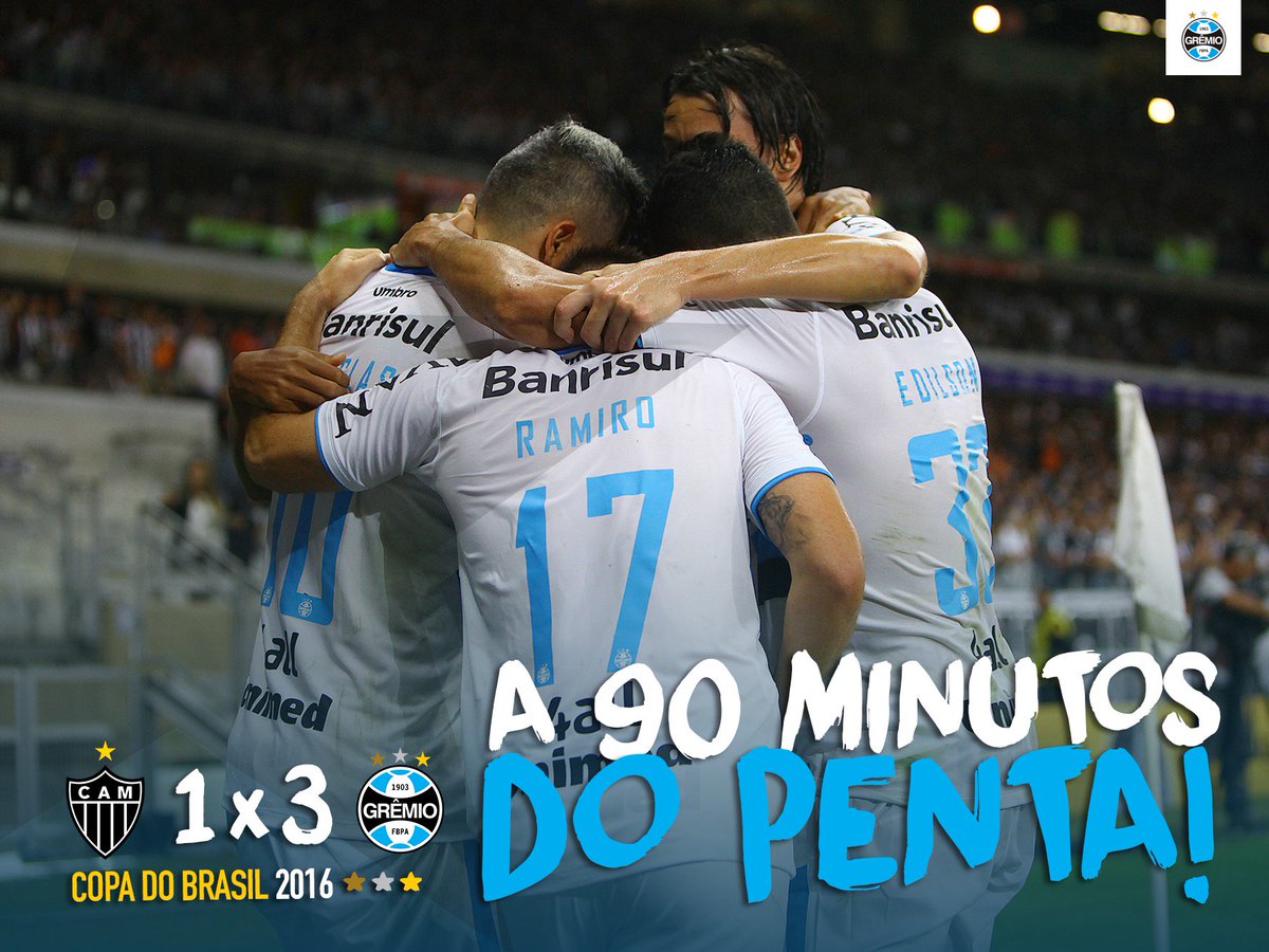 Gremio's tweet photo. Fim de jogo! Com dois gols de Pedro Rocha e um de Everton, vencemos e levamos pra casa a vantagem na final da #CopaDoBrasil! #CAMxGRE https://t.co/nPpV9Dnucr