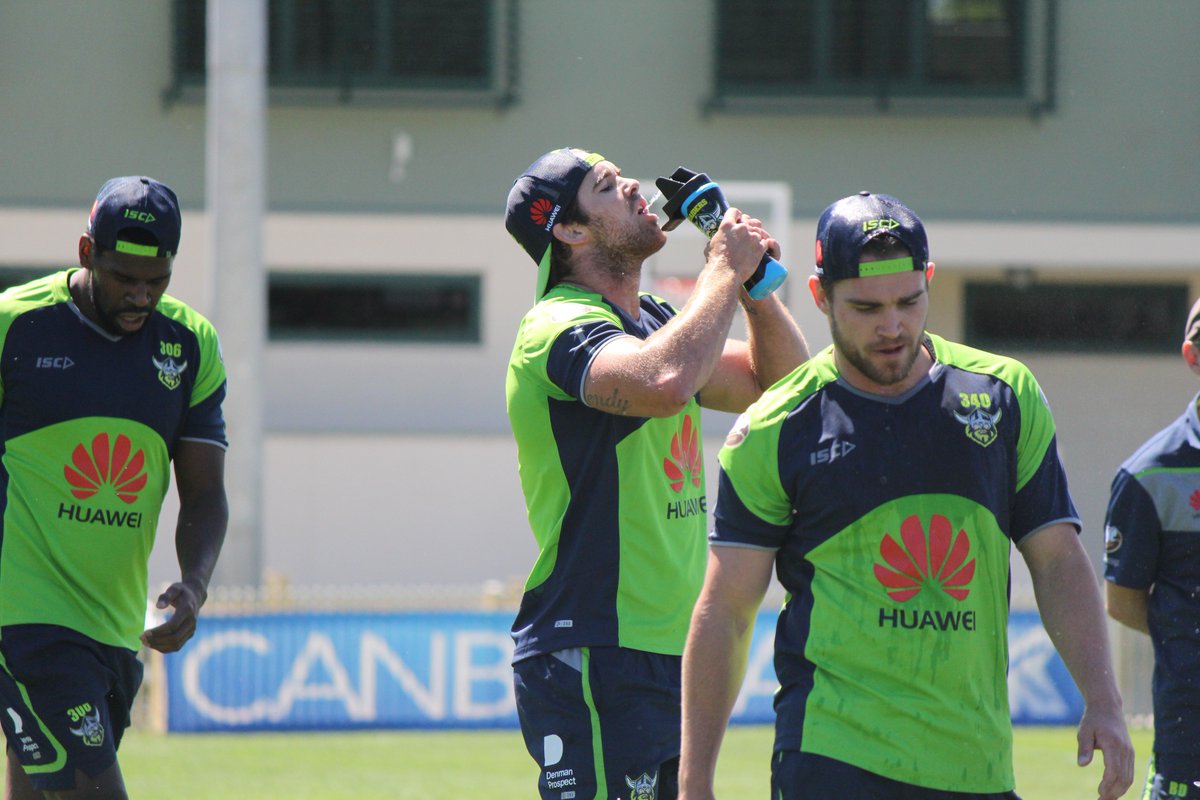 RaidersCanberra's tweet photo. Huge fitness session this morning for almost the whole squad 🏃

See all the pictures: https://t.co/nCVKEDwtaY

#BleedGreen https://t.co/d6lNV5LQWG