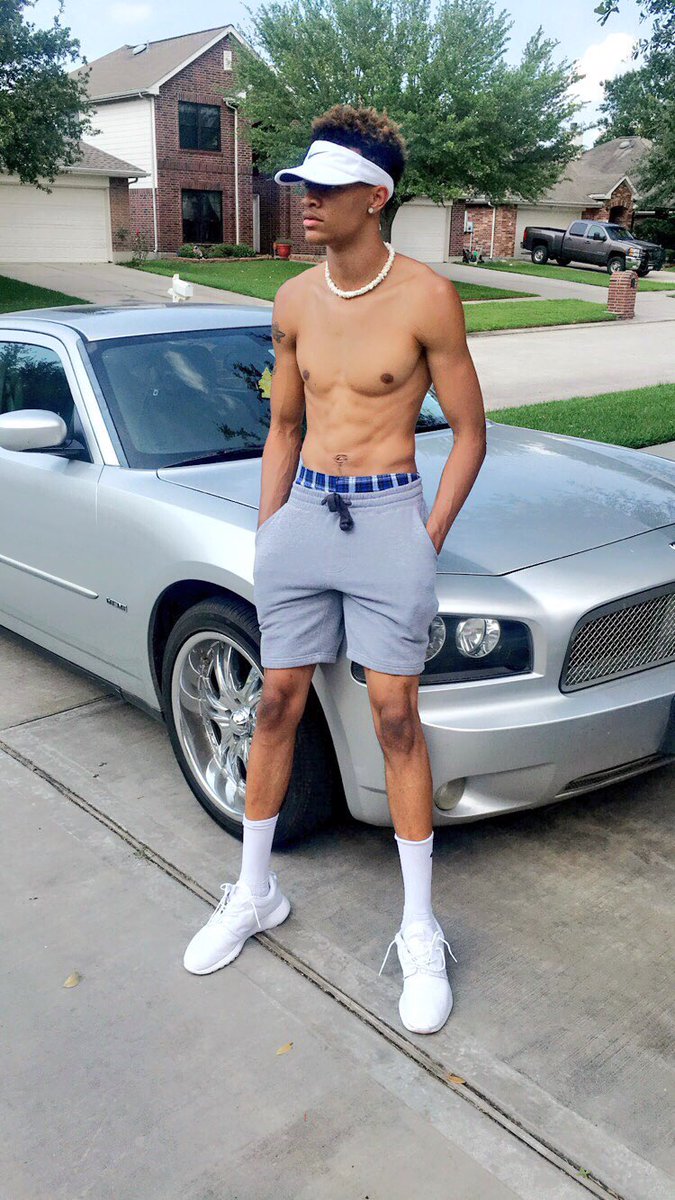 Go_DeeJay21's tweet photo. Now I see why I got curved😭 #DubChallenge https://t.co/WQ5aqz8sdI