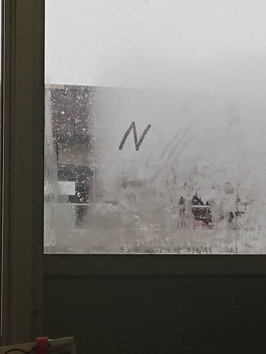 コレ、何がいいたいかわかる人！笑
まさらーだね～👌💕(雪なう(2016/11/24 12:24:09))