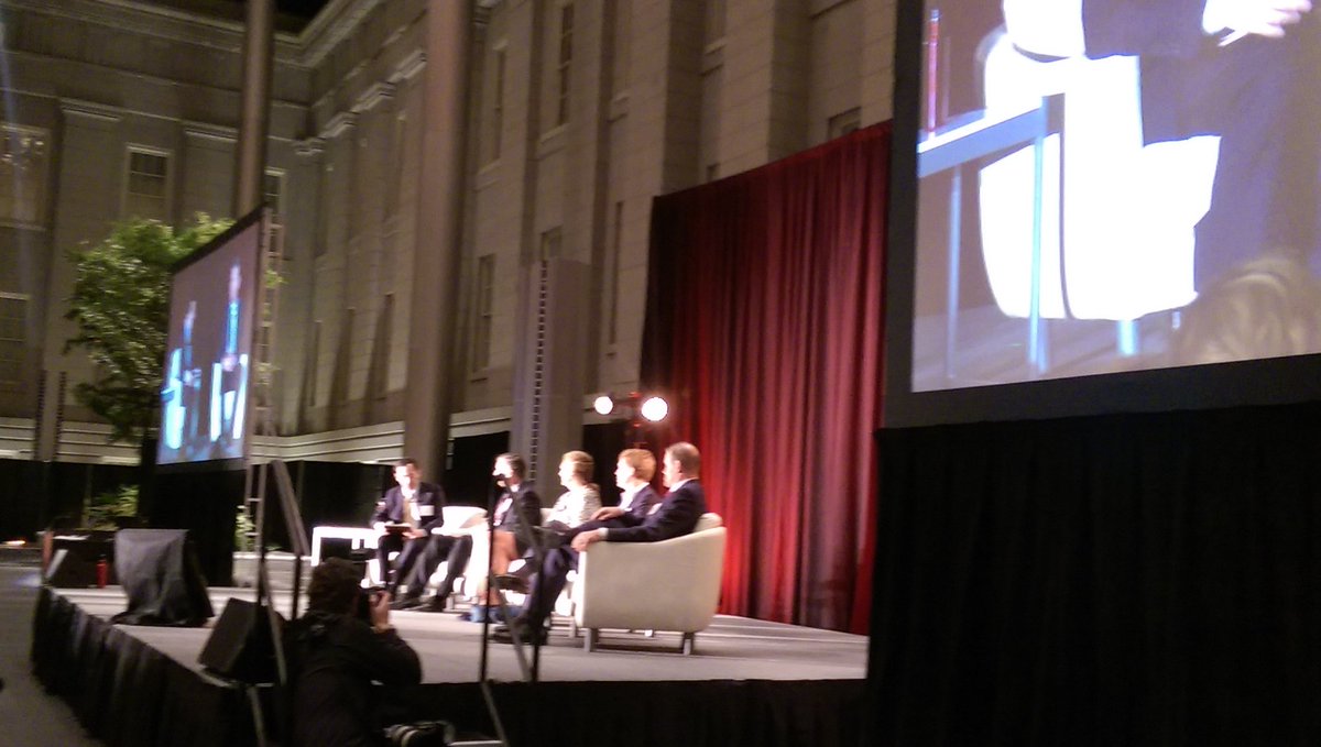 ChrisLuceyCRE's tweet image. Great conversation at @NGKF #BenchmarksDC event tonight!