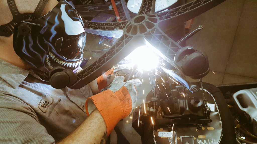 UrMechanic's tweet photo. When your welder comes in super handy & yours truly needs to lay off the snacky snacks. #Recycle #BreakAChair. https://t.co/ftoBuxrJk0