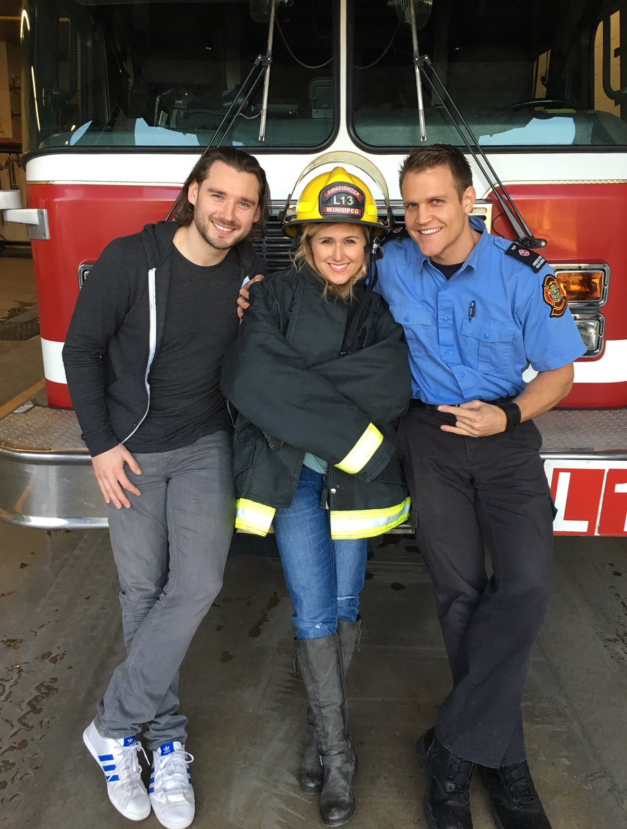 winnipegfireparamedicservice - Mike Ogilvie - Bachelorette Canada - Season 1 - Fan Forum - Page 7 CxaCoBtW8AAx-0f