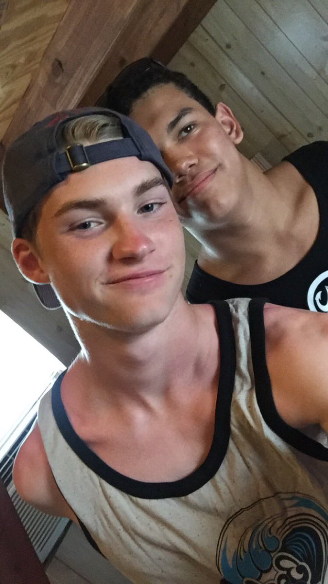 jacob_alford24's tweet image. Happy birthday to one of my best friends, congrats on being legal and being a hell of a guy✊🏻 #RipBD @Sean1515Sean