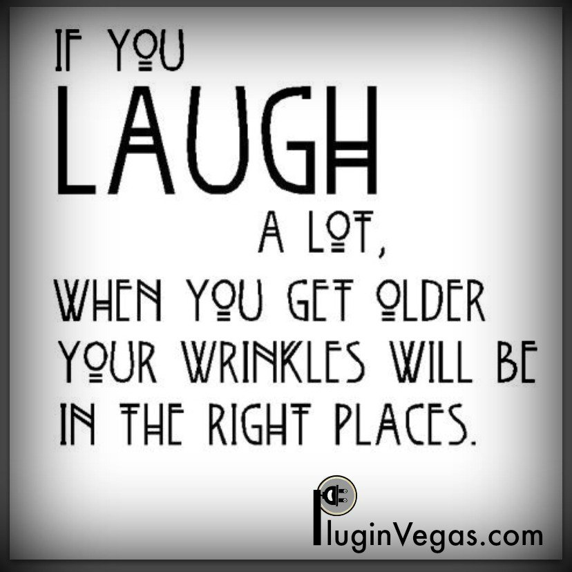 VegasVIPAngel's tweet photo. Happy Wednesday friends! 💞 I hope you find laughter in the glorious day!  #laugh #wrinkles #lovelife https://t.co/hYIWqKDJHp