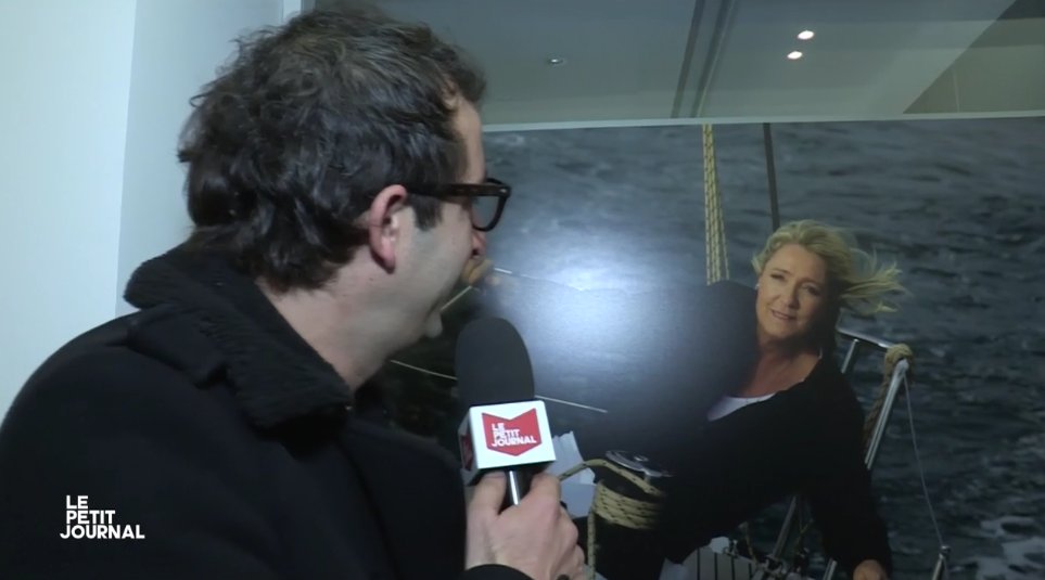 LPJofficiel's tweet photo. "Si elle arrête la politique elle pourra devenir égérie pour une crème de beauté. Comme Vichy. Ou une autre, pardon." 😂 #LPJ https://t.co/Oc0Qpk3iPh