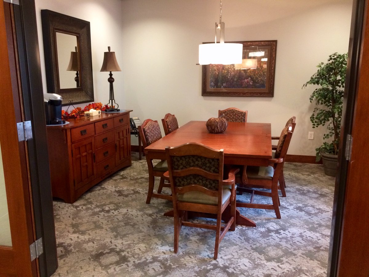 LandonWAGardens's tweet photo. New And Improved @WashingtonGard. #FrontierCulture https://t.co/r8YPNf5MAy