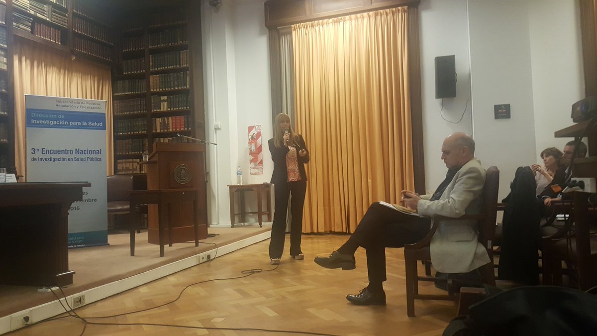 SandraMTirado's tweet photo. Presentación en Academia d Medicina trabajos seleccionados x Dir Investigación del Min d Salud d Nac Estrategia para accesibilidad a medicam https://t.co/bgprunycb0