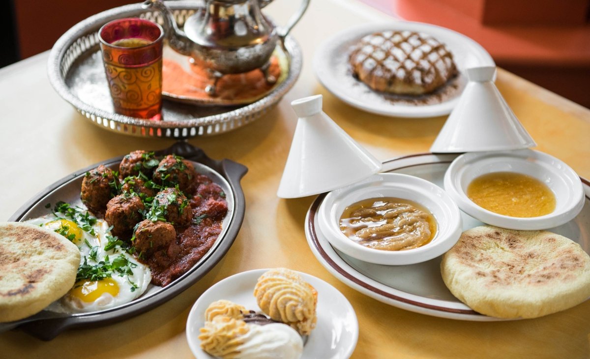 oldtownpdx's tweet photo. "Whatever you do at Kasbah, always get the bastilla": https://t.co/e1AtMYdzsc  (via @wweek) #PDXEATS #downtownPDX #PDX https://t.co/GGonGiJnqD