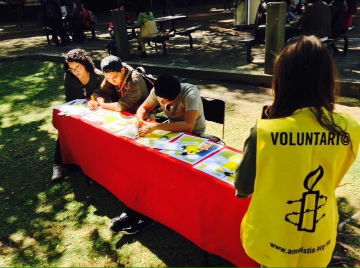 AIMxOcc's tweet photo. 2do. Día del Maratón de Cartas Universitario #EscribePorLosDerechos @CUCEA_OFICIAL 
#W4R 
@AIMexico https://t.co/Xi13umhhnp
