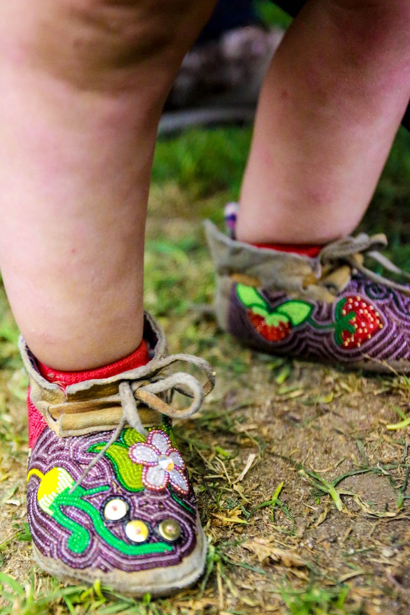 TheAutry's tweet photo. Wear your moccasins & #RYM2016 or #RockYourMocs this week! Read more via @indiancountry https://t.co/Flq476Wpy0 https://t.co/E2YKqlIBJs