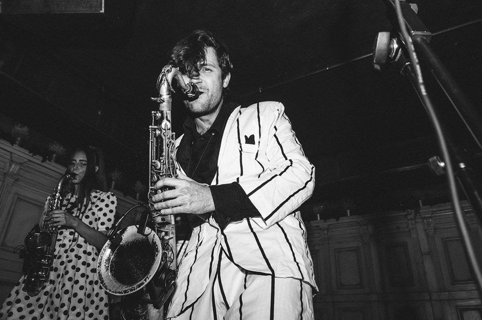 #neovintage Sax-slinger Florent Mannant of #electroswing band <a href="/dirtyhonkers/">DIRTY HONKERS</a> on the band, Berlin, &amp; music as a whole. afterretro.com/2016/11/16/fla…