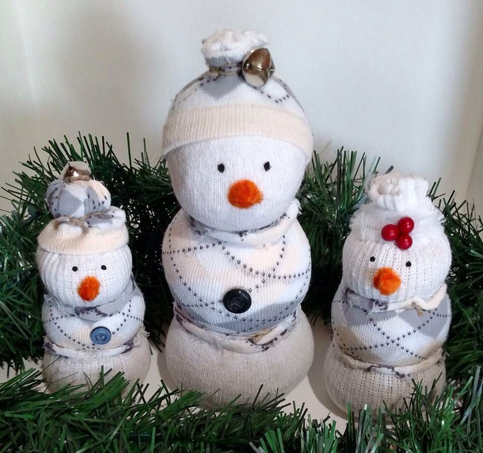Snowman family: ) just $15 #christmas#winter#snowmen