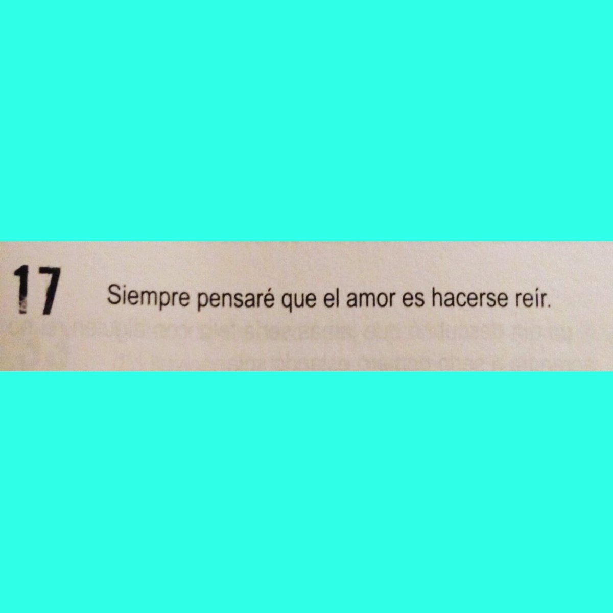 Defreds's tweet photo. Lo bonito de reír. 

El microcuento #17 de #Casisinquerer https://t.co/vbPDqPv0OA