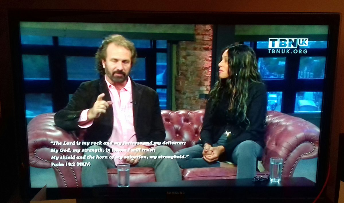 mrsannarichards's tweet photo. Absolute brilliance from #RogerCharles &amp; @SpiritualChick talking #brokenness &amp; #innerhealing on #TheMiniSessions on @TBNUKtv 🙏❤🙏 https://t.co/ojYkGdvH3j