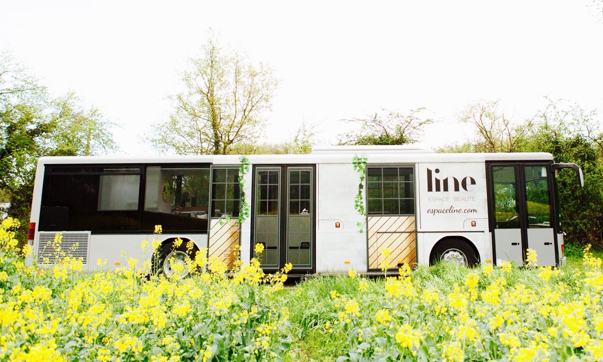 Les_Marieuses's tweet photo. Espace Line, le bus qui chouchoute les futures mariées https://t.co/eAplERS2d0 #mariage #wedding https://t.co/vH8lEDaIjb