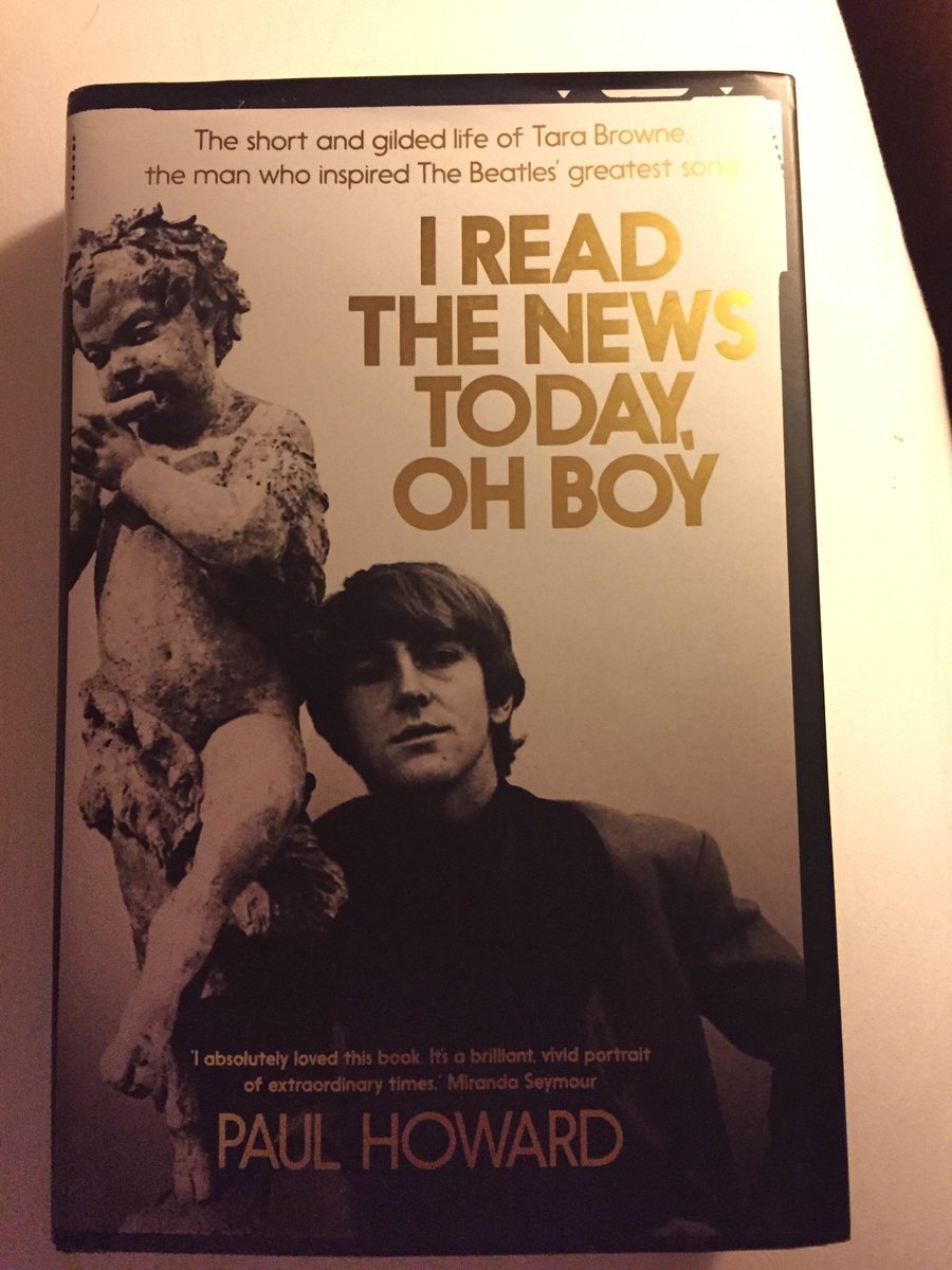 maudymac's tweet photo. Is it too early to go to bed? I'm enjoying this nighttime read so much that I just want to go to bed now @AkaPaulHoward https://t.co/YN76YbMm45
