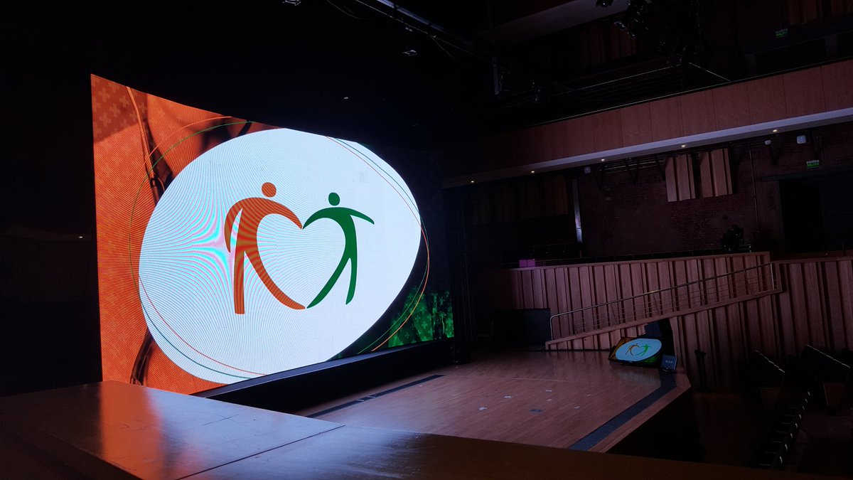 ricalauri's tweet image. #cies