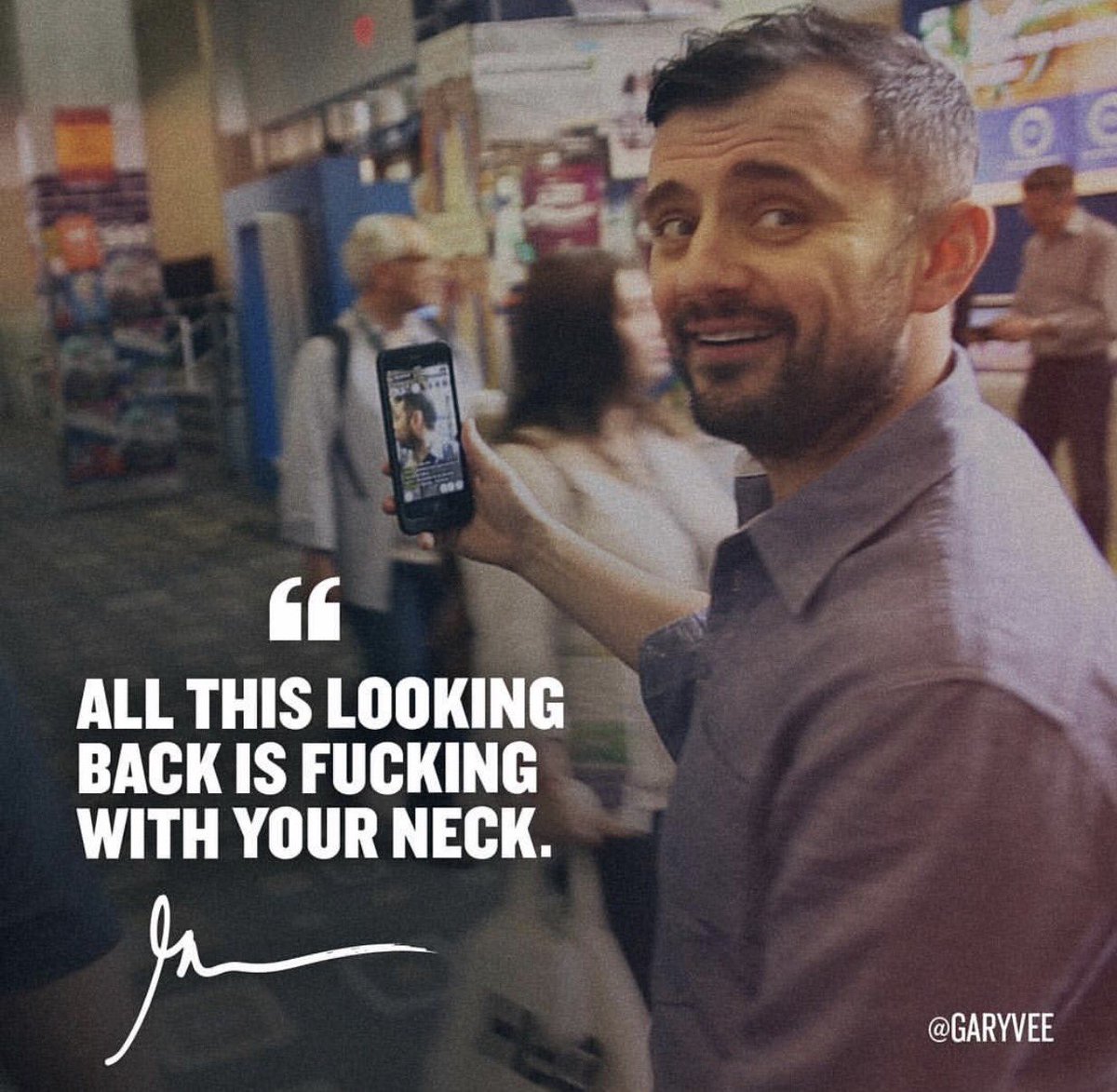 LWitcherley's tweet image. [Quote] &quot;All this looking back is f*cking with your neck&quot; @garyvee #awesomespeaker at #INBOUND16