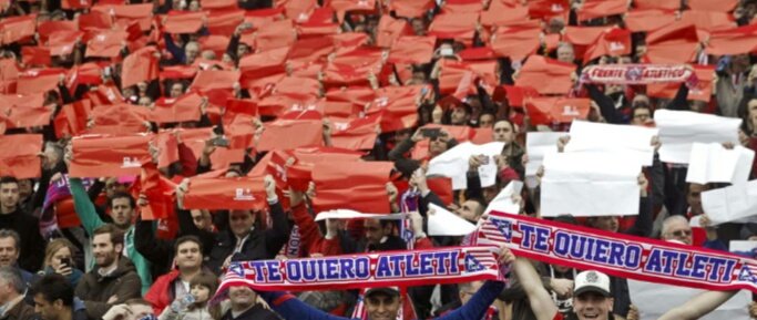 AlbaGCL3's tweet photo. ¿Porqué en el Calderón son buenos todos los recuerdos? Simplemente porque es un lugar mágico que invita a volar. #ÚltimoDerbiCalderón https://t.co/0oJHOO30nj