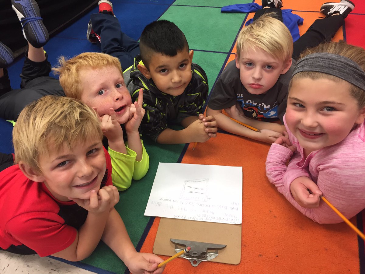 SCEMcKinley's tweet photo. @wustlisp Working on a #STEM project and drawing a model for our client!!  #novelengineering #wsdlearns #wsdactivelearning https://t.co/EgGPRqRHkB