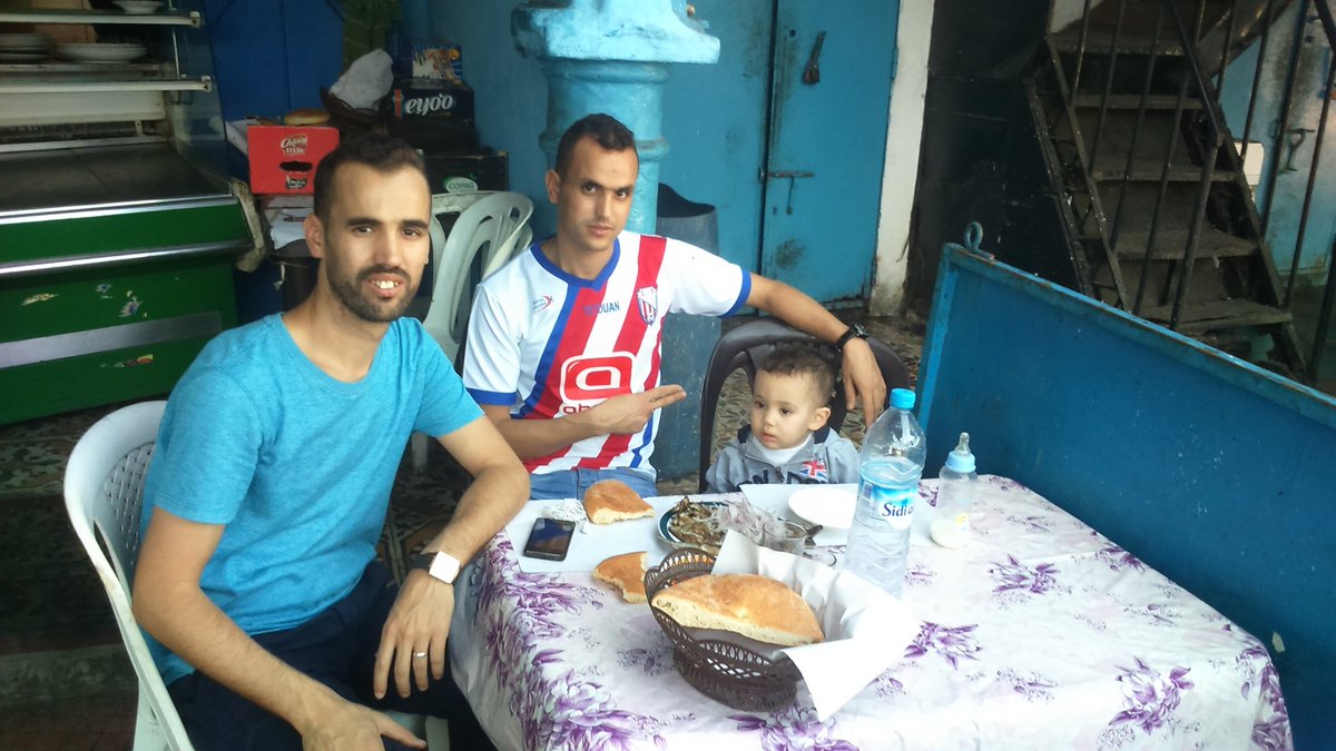 msg_adel's tweet image. مع إخي وإبني قرة عيني في العرائش