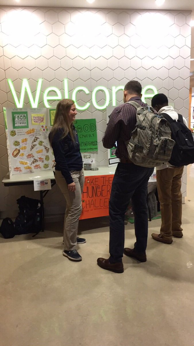 UTFOODRECOVERY's tweet photo. Thanks to everyone who stopped by we were able to feed 45 people in need due to the HungerU survey! #NHHAW #HungerU #FRN @krish_conley11 https://t.co/INbpd35UaY