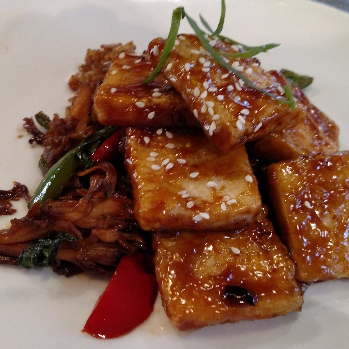 Tonight's Dinner Feature:
*Sesame Tofu
*Brown Fried Rice
*Maitake Mushrooms 
*Bell Peppers 
*Bok Choy