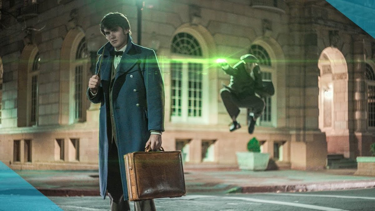 GeekTyrant's tweet image. FANTASTIC BEASTS and Where to Parkour Them by @FreakinRad
bit.ly/2fidlA7 —