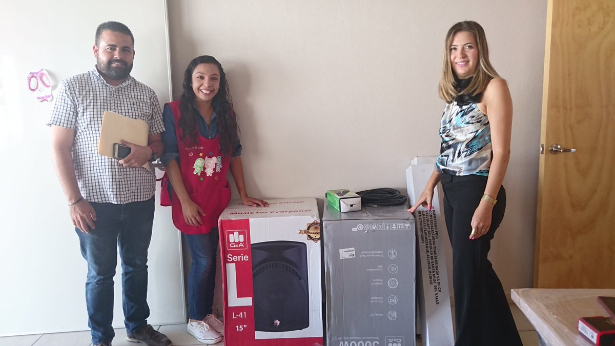 dalilacs4's tweet photo. Gracias @pacoayon @teresitag1  alegría x recibimiento de inmueble, condición para mejorar la enseñanza en Ecoterra JdN de Zona 075. https://t.co/PE74Hg78Xi
