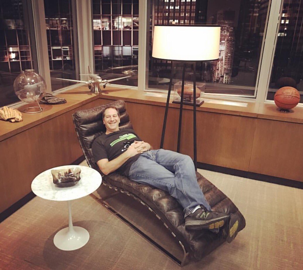PatrickAdamsFan's tweet photo. #SuitsCreator #AaronKorsh (@akorsh9) #S6Finale #BTS by @halfadams (#PatrickJAdams,Thank Youπππ).πππ @Fab4tune @sukanya_mani @Mischa_SuitsFan https://t.co/Opq3z15Gvn