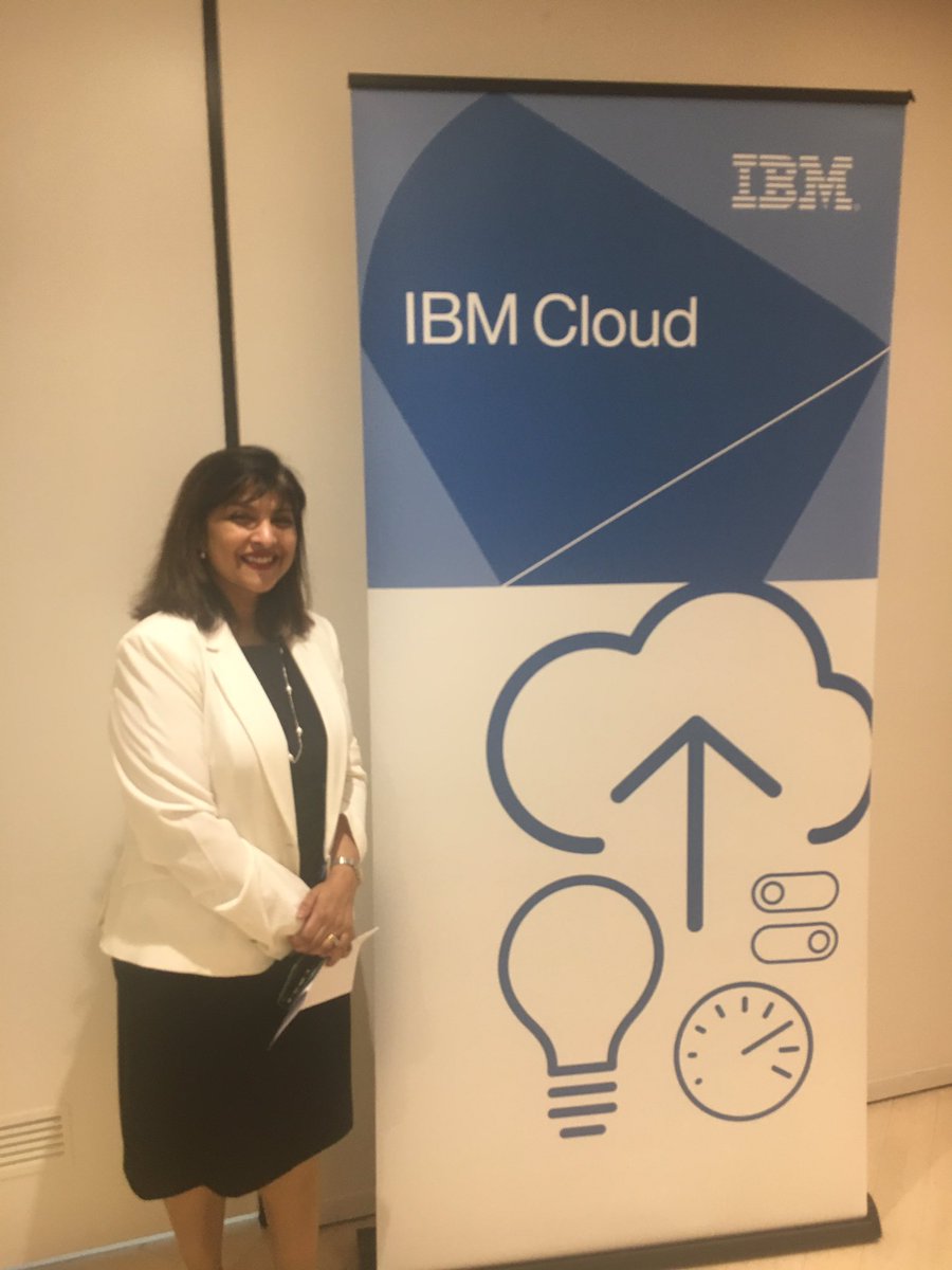 cathy_mng's tweet photo. @RodeSharon Clouding around with the global tech giants @IBM & @capgemini_aust #giantcollab #teamsharon https://t.co/ZP7XMULKsB