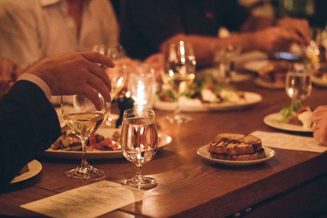 mixstir's tweet photo. 5 courses of YUM brought to you by @chefmschwartz and @chefjsmillie at @cypresstavern for Slow Fires cookbook launch

#mixstir https://t.co/jbOQNGQMIE