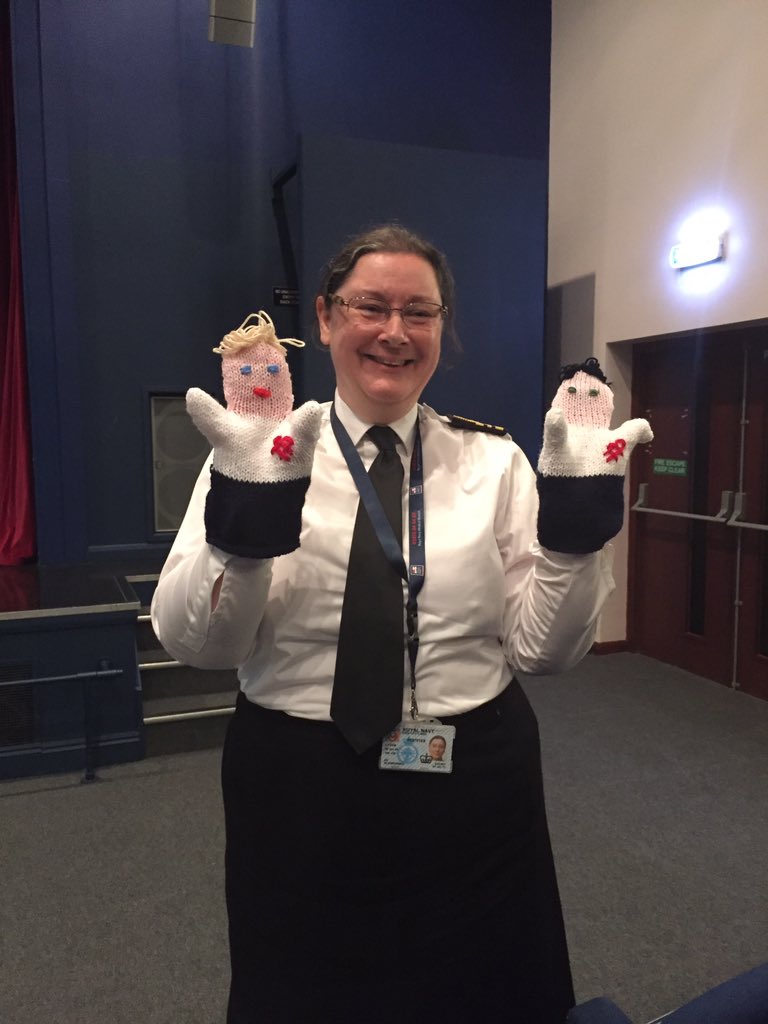 Quirky9's tweet photo. #QS2016 #knittednurses https://t.co/jeuCsAS2x4