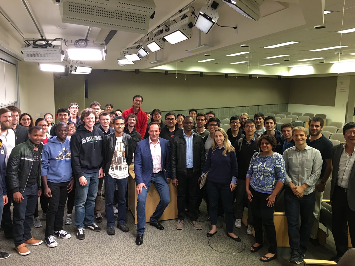 douglasmerritt's tweet photo. Thanks @timothychou for inviting me to speak w/ your @Stanford students! Great discussion on #bigdata #cloudcomputing &amp; business leadership. https://t.co/eJfT2Voqxn