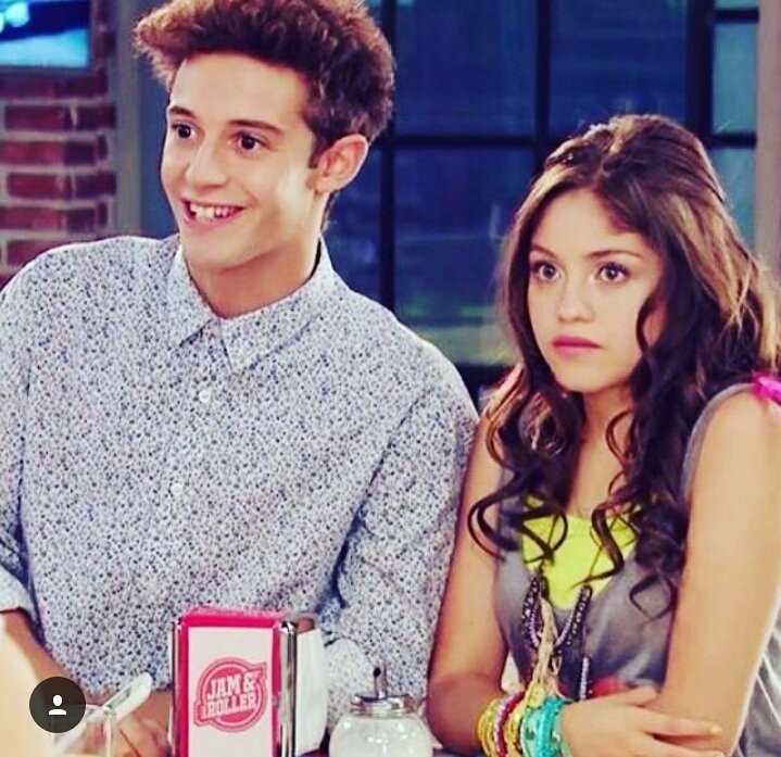 jinyoonk's tweet photo. #SinceramenteEu Amo #Lutteo #Simber #Gastina
@_ruggero @Michaelronda @karolsevilla @VaLuZenere @caro_kopelioff @agus_bernasconi https://t.co/cYqfh2VmRK